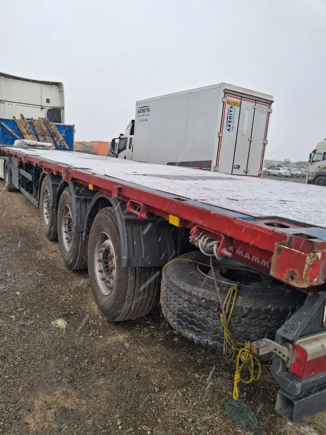 تریلی کفی ماموت مدل ۹۶|خودرو سنگین|تهران, چوب تراش|دیوار