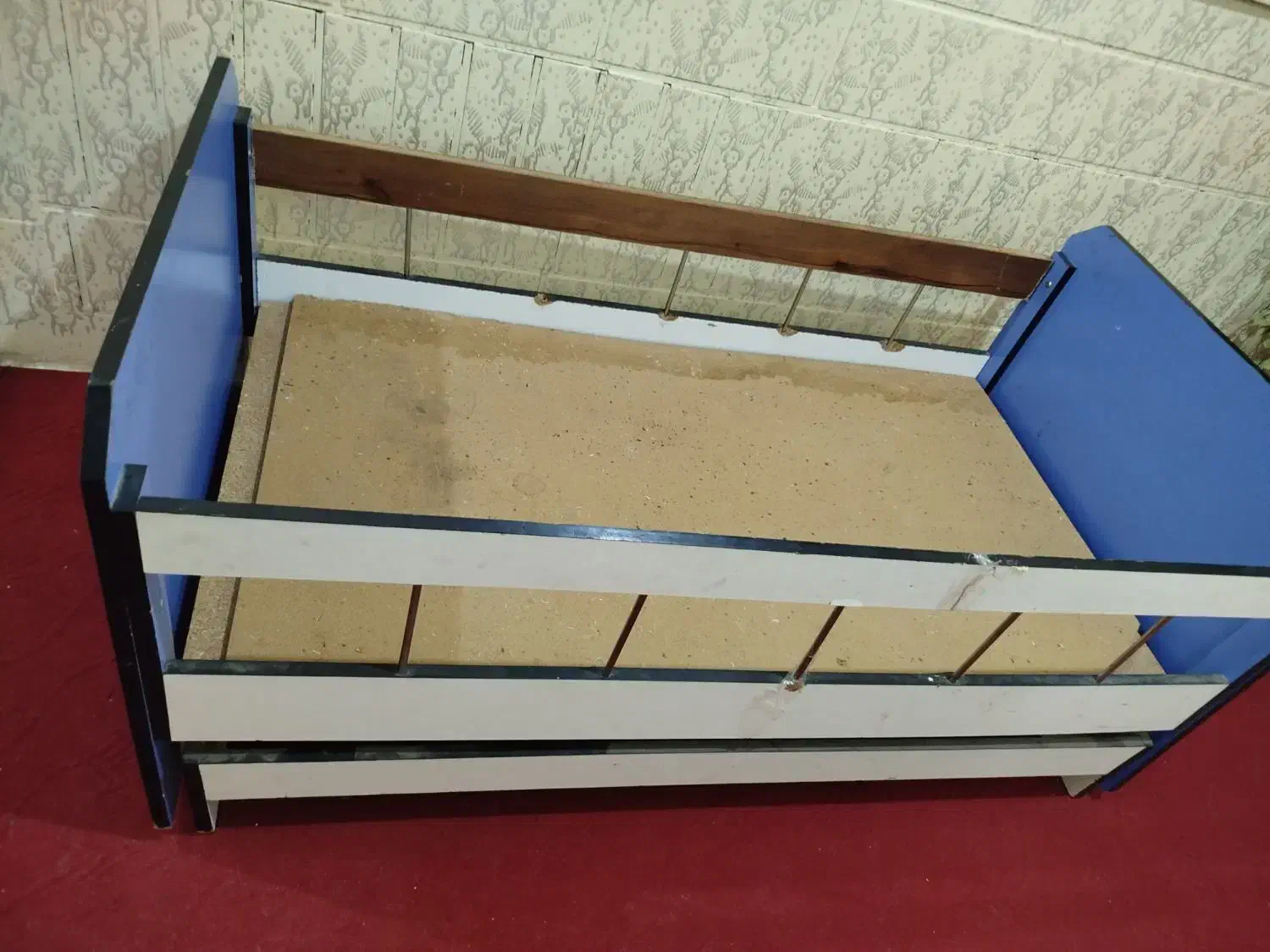 تخت خواب کودک|تخت و سرویس خواب|شوشتر, |دیوار