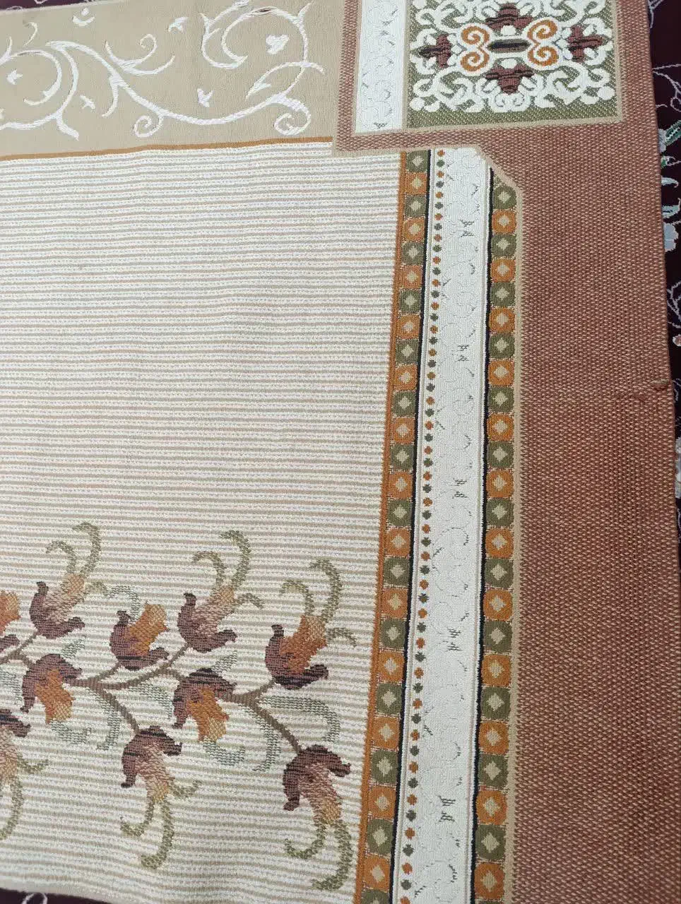 پادری گلیم  موکت|پادری|چهارباغ, |دیوار