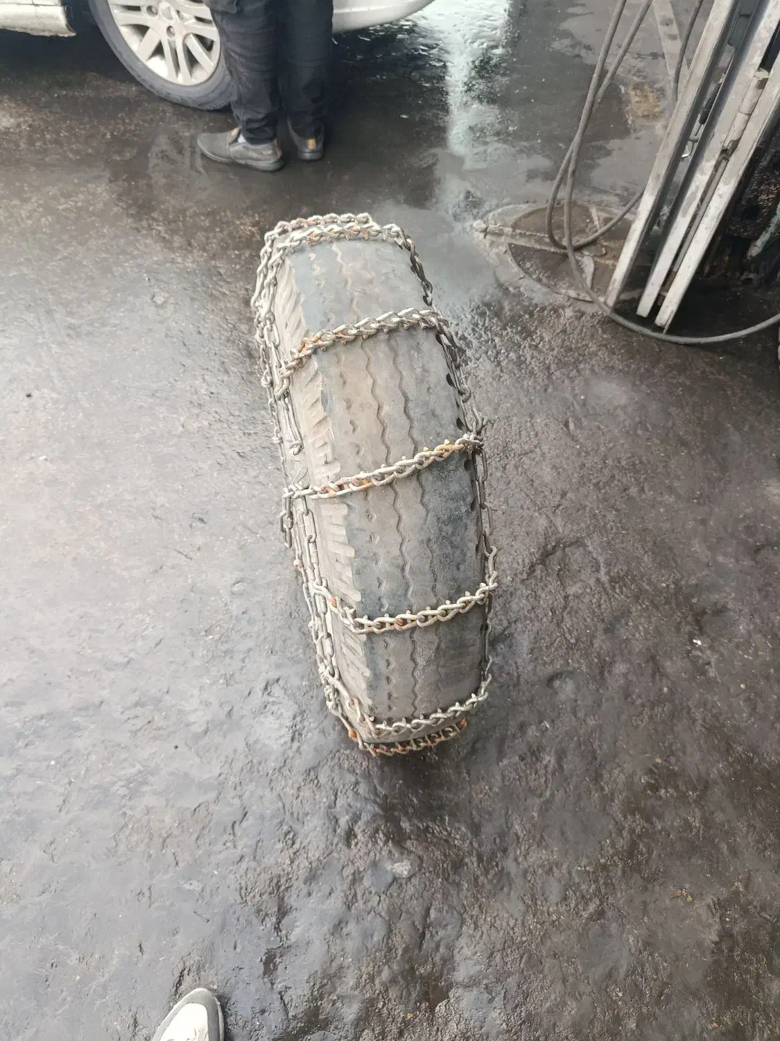 زنجیر چرخ|قطعات یدکی و لوازم جانبی|شیراز, سعدیه جنوبی|دیوار