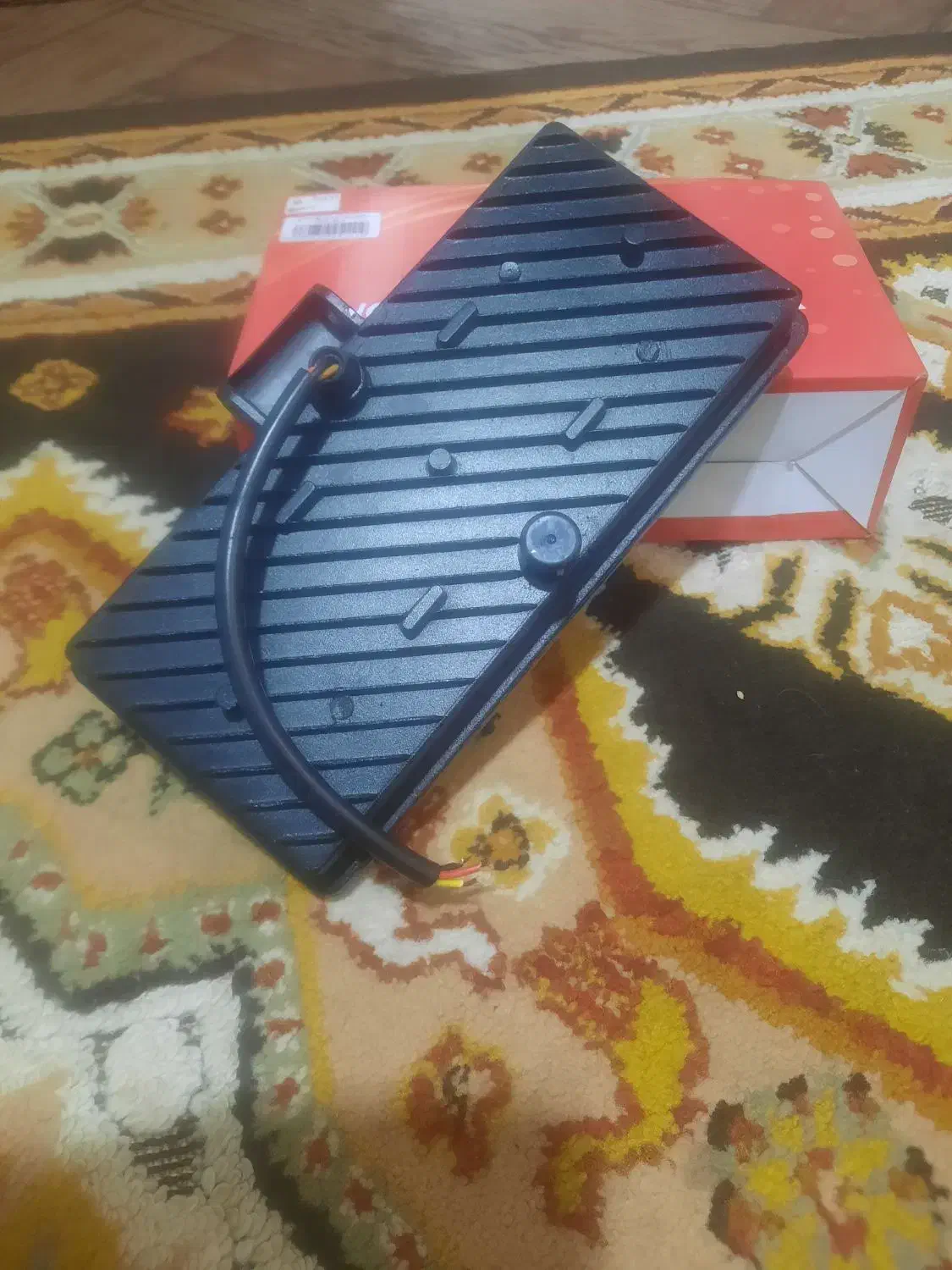 چراغ آفرودی زنجیر چرخ چراغ عقب پژو پارس|قطعات یدکی و لوازم جانبی|رودسر, |دیوار