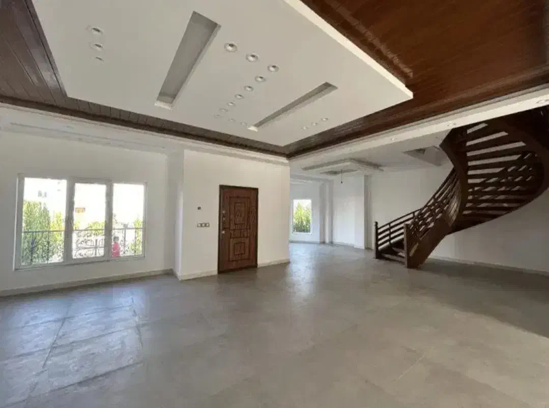 کاخ ویلا سندتک برگ و مستقل رویان|فروش خانه و ویلا|رویان, |دیوار