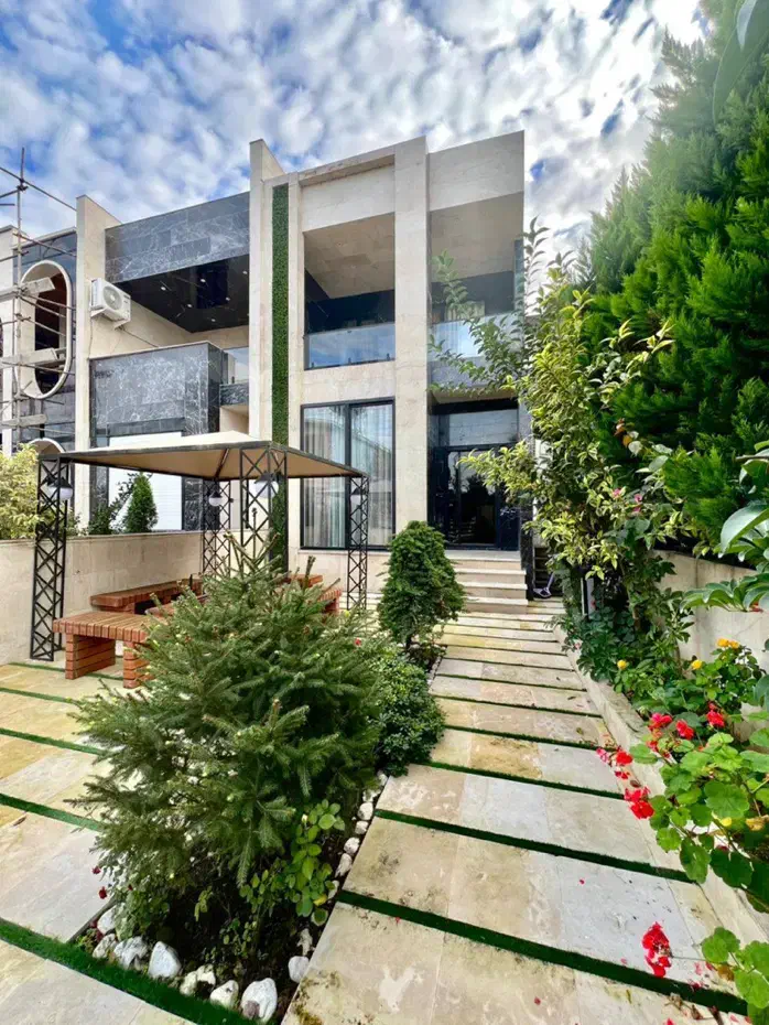 کد۱۶/بایه چمدون لباس واردویلاخودت شو/مبله/استخردار|فروش خانه و ویلا|چمستان, |دیوار