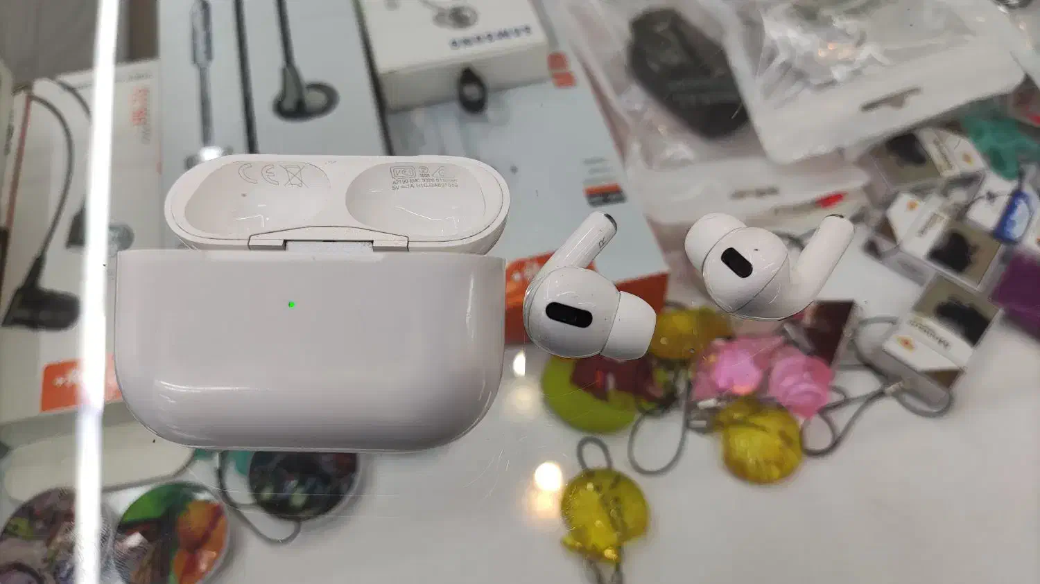 ایرپاد پرو سری یک  اصلی|لوازم جانبی موبایل و تبلت|پرند, فاز ۴|دیوار