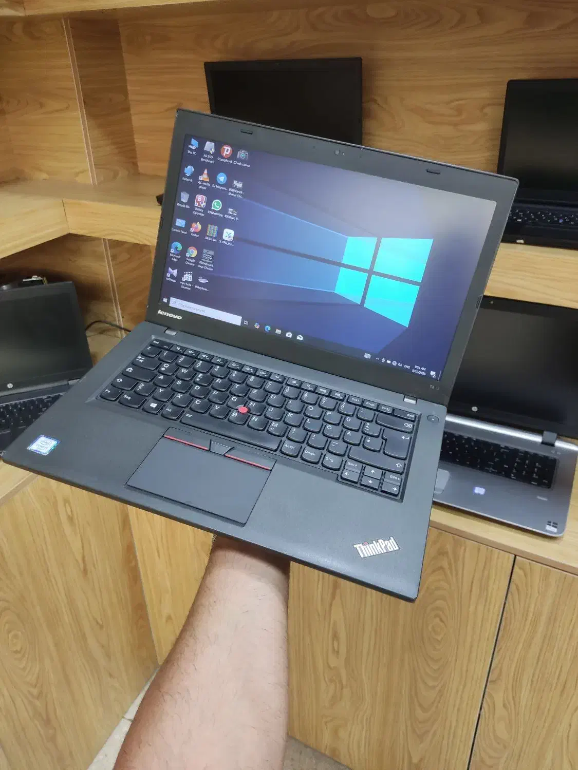 لپتاپLenovo T460 corei7 رم۸/هارد256ssd/قدرتمند|رایانه همراه|تهران, استخر|دیوار