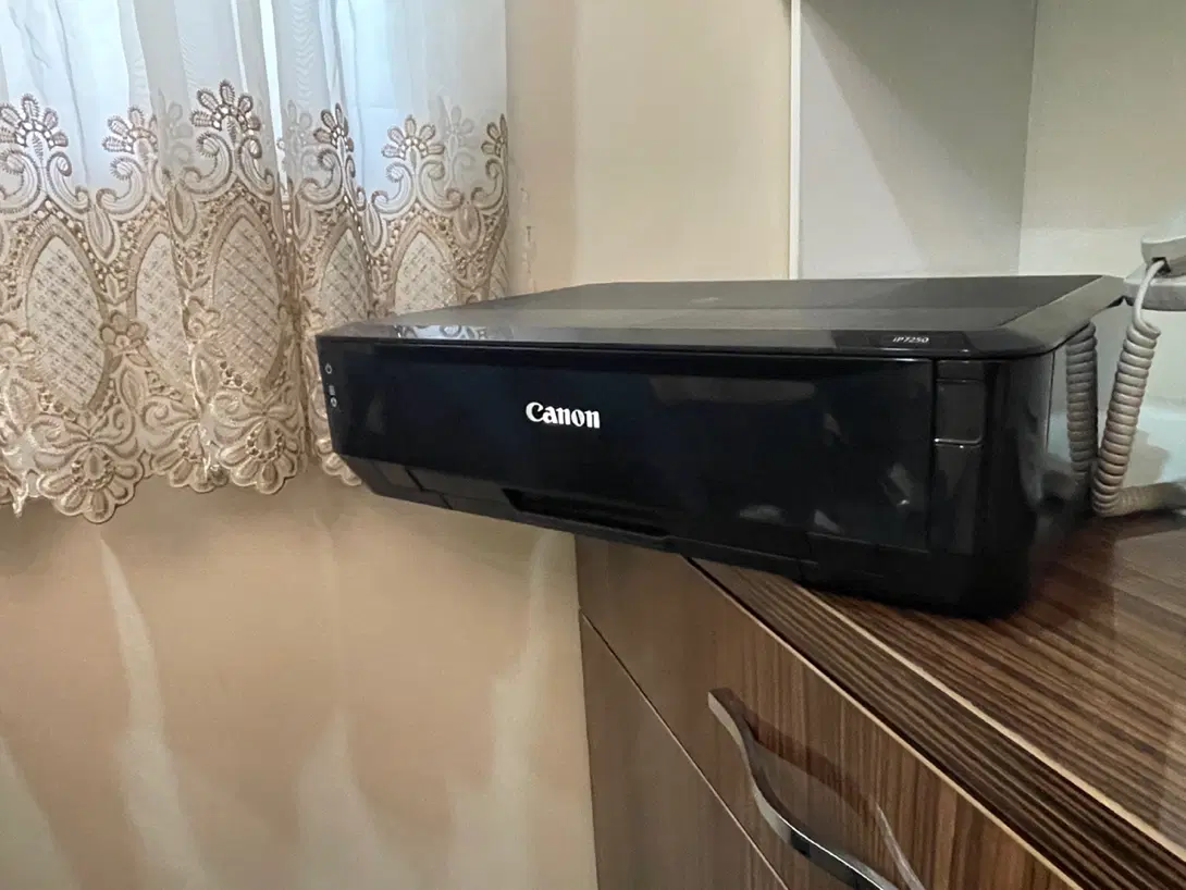 پرینتر Canon PIXMA iP7250 کمکار و بسیار تمیز|پرینتر، اسکنر، کپی، فکس|تهران, شهرک صدرا|دیوار