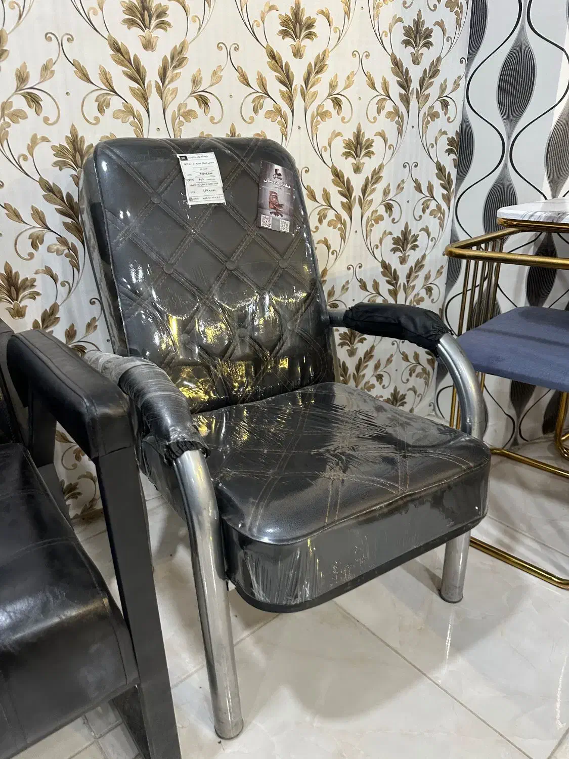 صندلی انتظار لمسه زرکالااه|صندلی و نیمکت|یاسوج, |دیوار