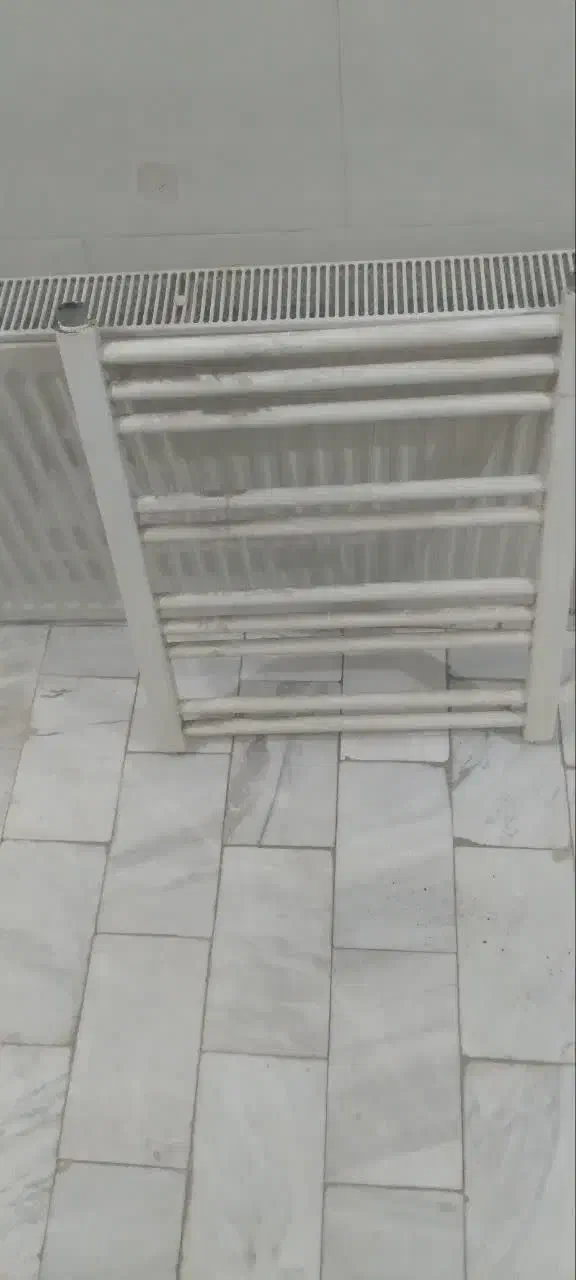 رادیاتور سالم دوعددیک متری معاوضه با خراب|آبگرمکن، پکیج، شوفاژ|قم, ولیعصر|دیوار