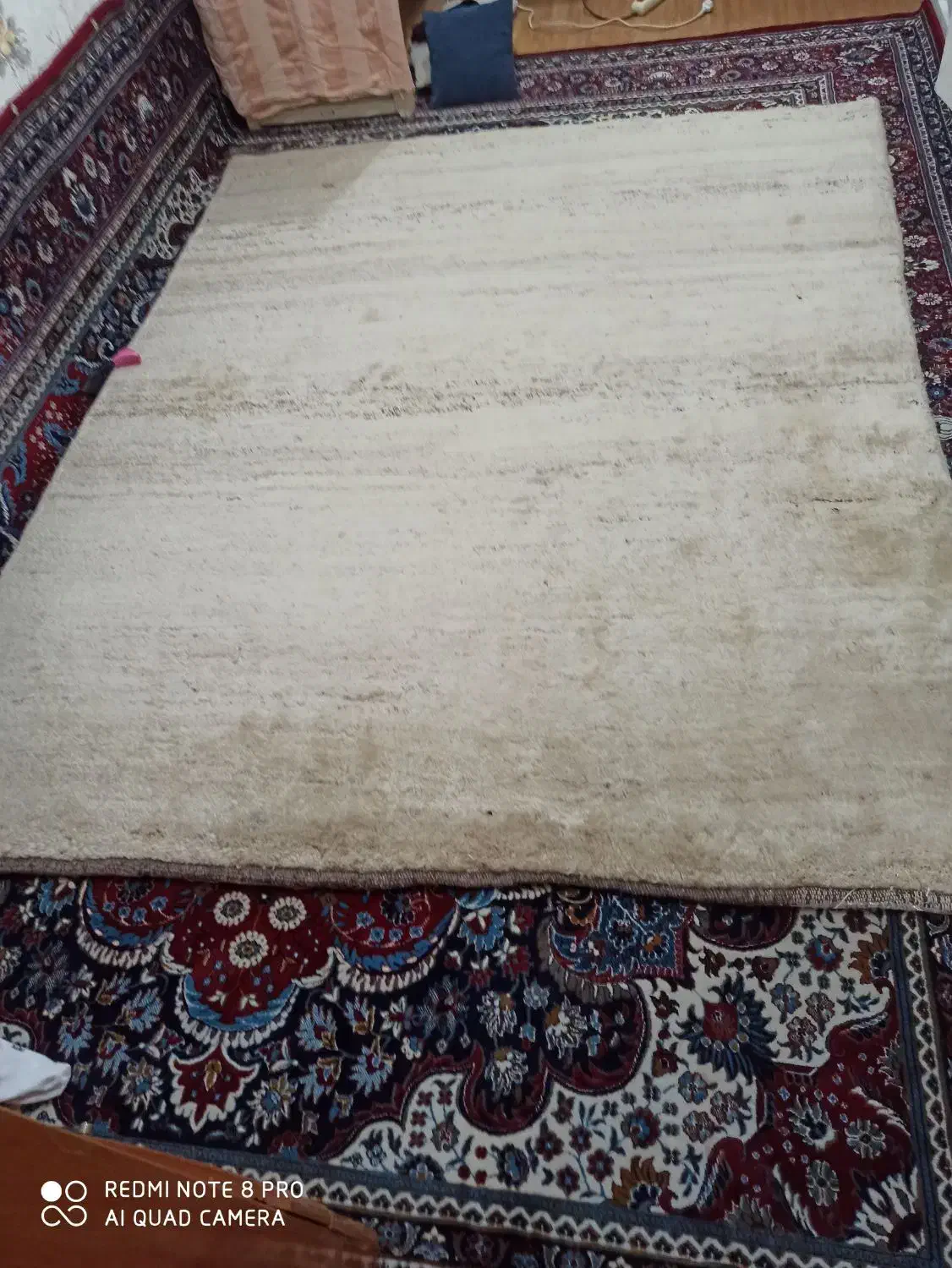 یک جفت گبه  تک رنگ بسیار زیبا و خوش نشین وپرز دار|فرش|اصفهان, میرعماد|دیوار