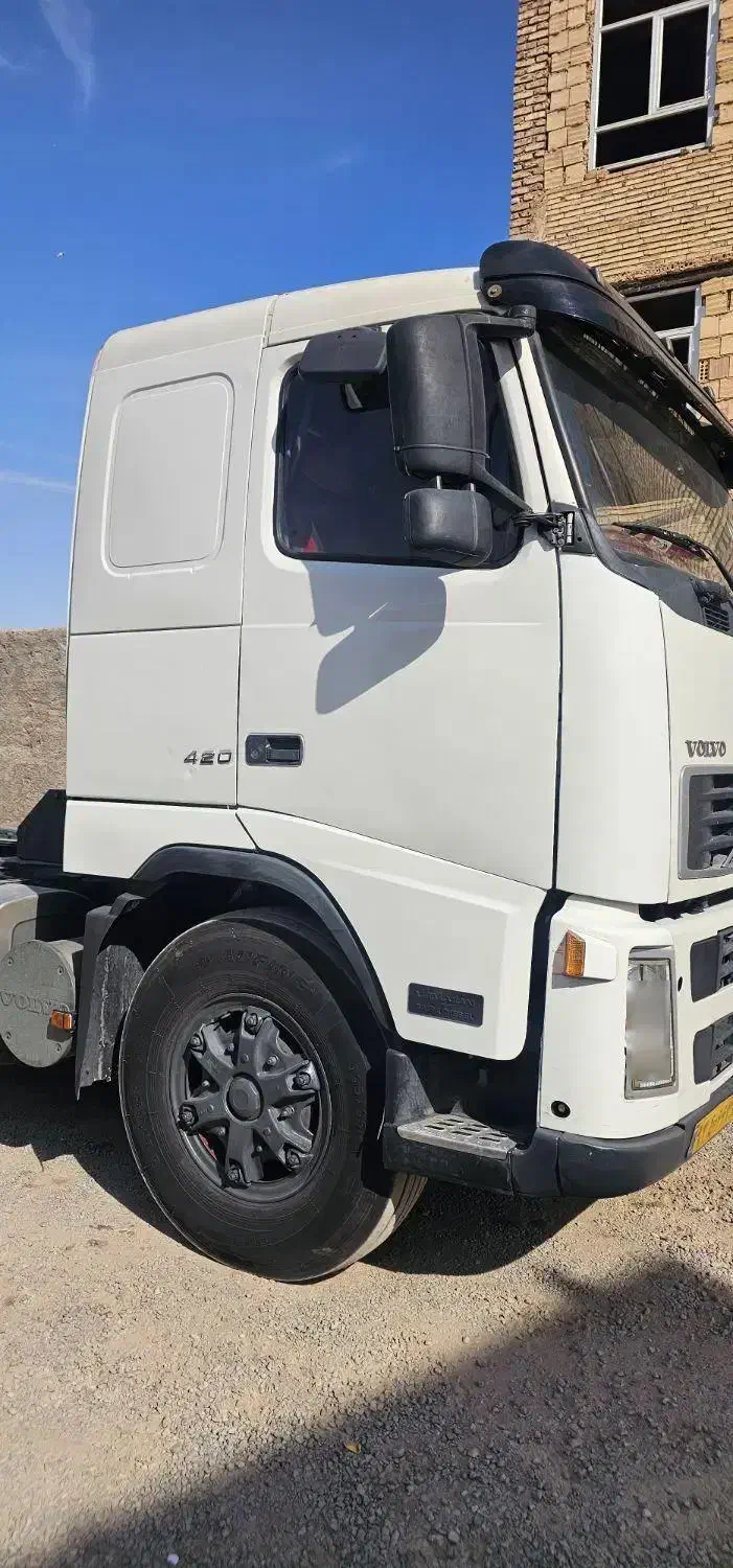 اف اچ ۴۲۰ مدل ۸۲|خودرو سنگین|شیراز, پادگان ولیعصر|دیوار