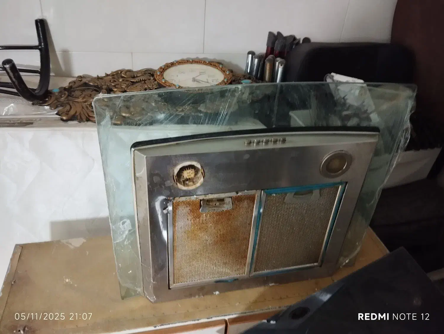 هود دسته دوم|هود|یزد, |دیوار