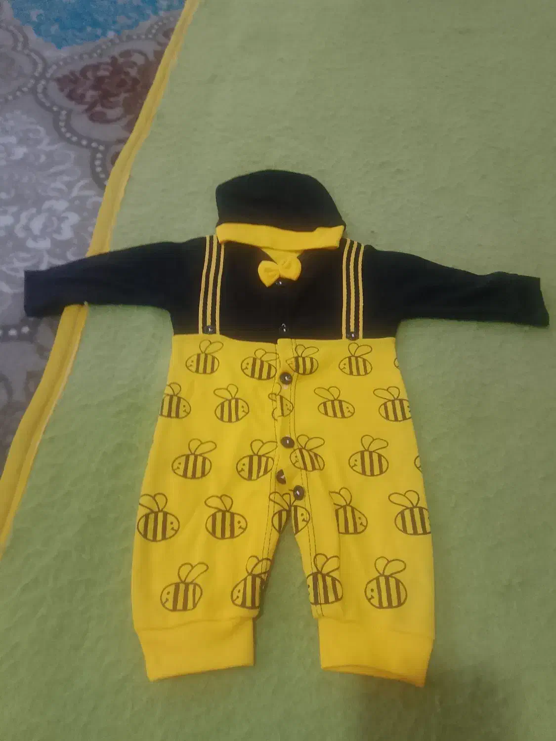 لباس بچگانه|کفش و لباس بچه|سراوان, |دیوار