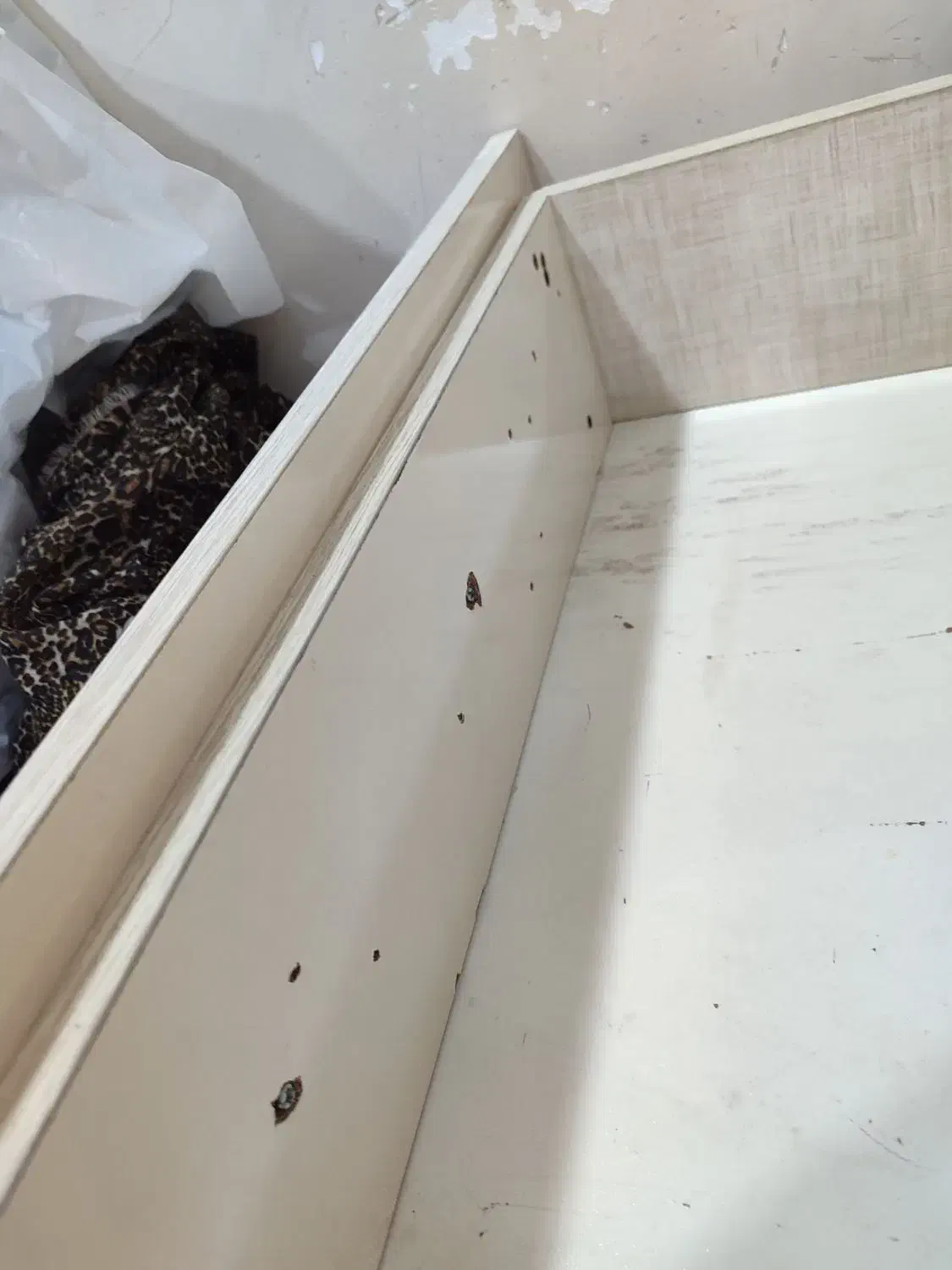 کمد دراور|جاکفشی، کمد، دراور|تبریز, |دیوار