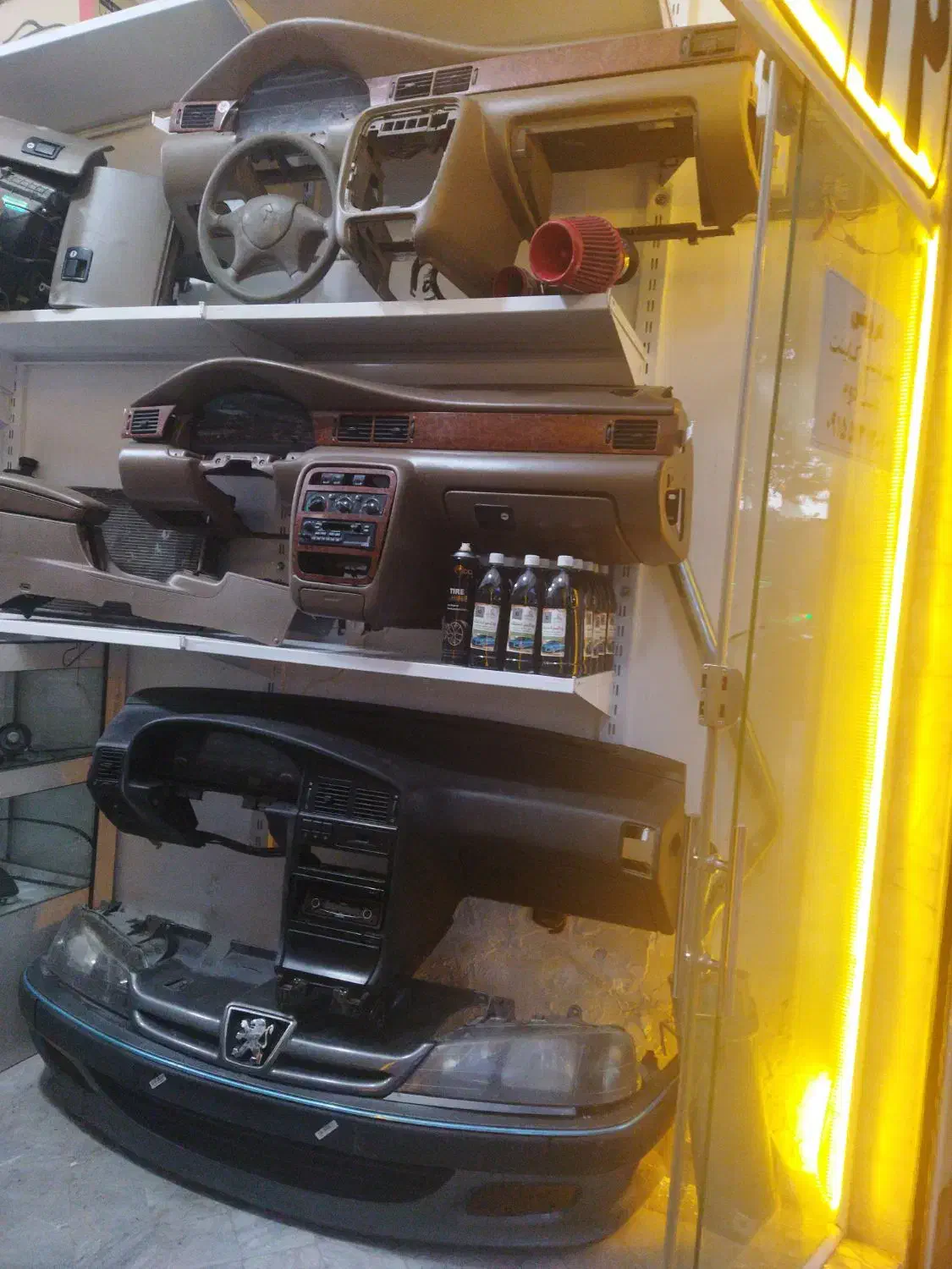 رو دری و کنسول داشبرد|قطعات یدکی و لوازم جانبی|مشهد, شهید هاشمی نژاد|دیوار