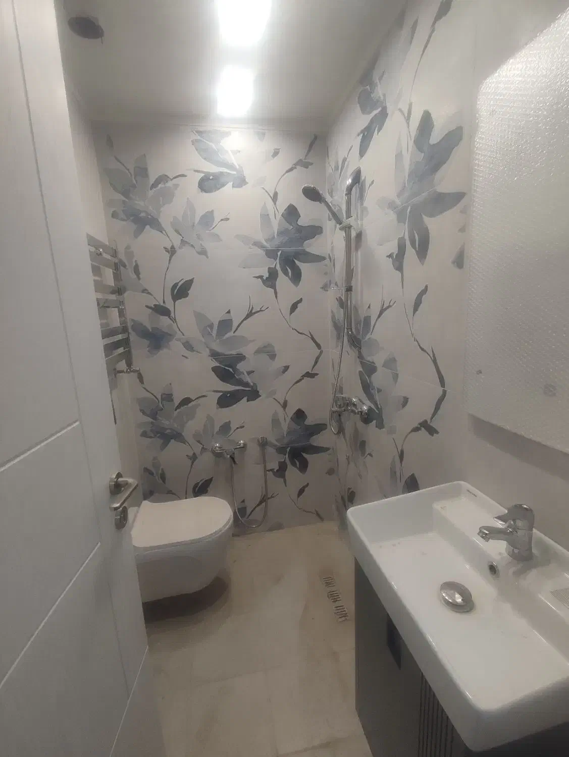 غرب باقری115متر 2خوابه نوساز لاکچری قابل تبدیل