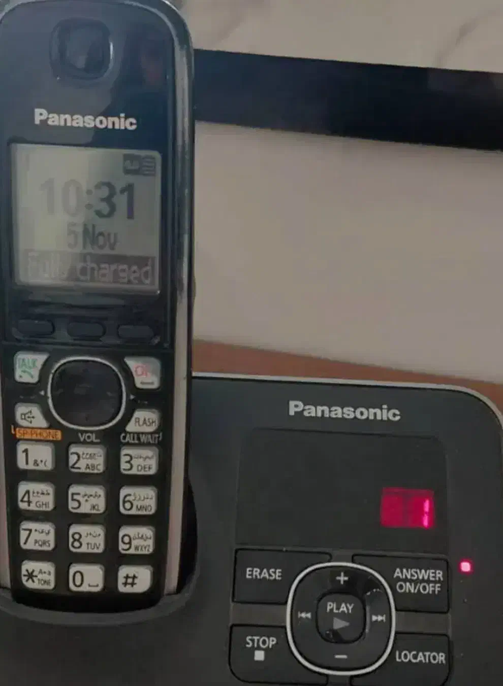 خط ثابت تلفن|تلفن رومیزی|پردیس, فاز ۳|دیوار