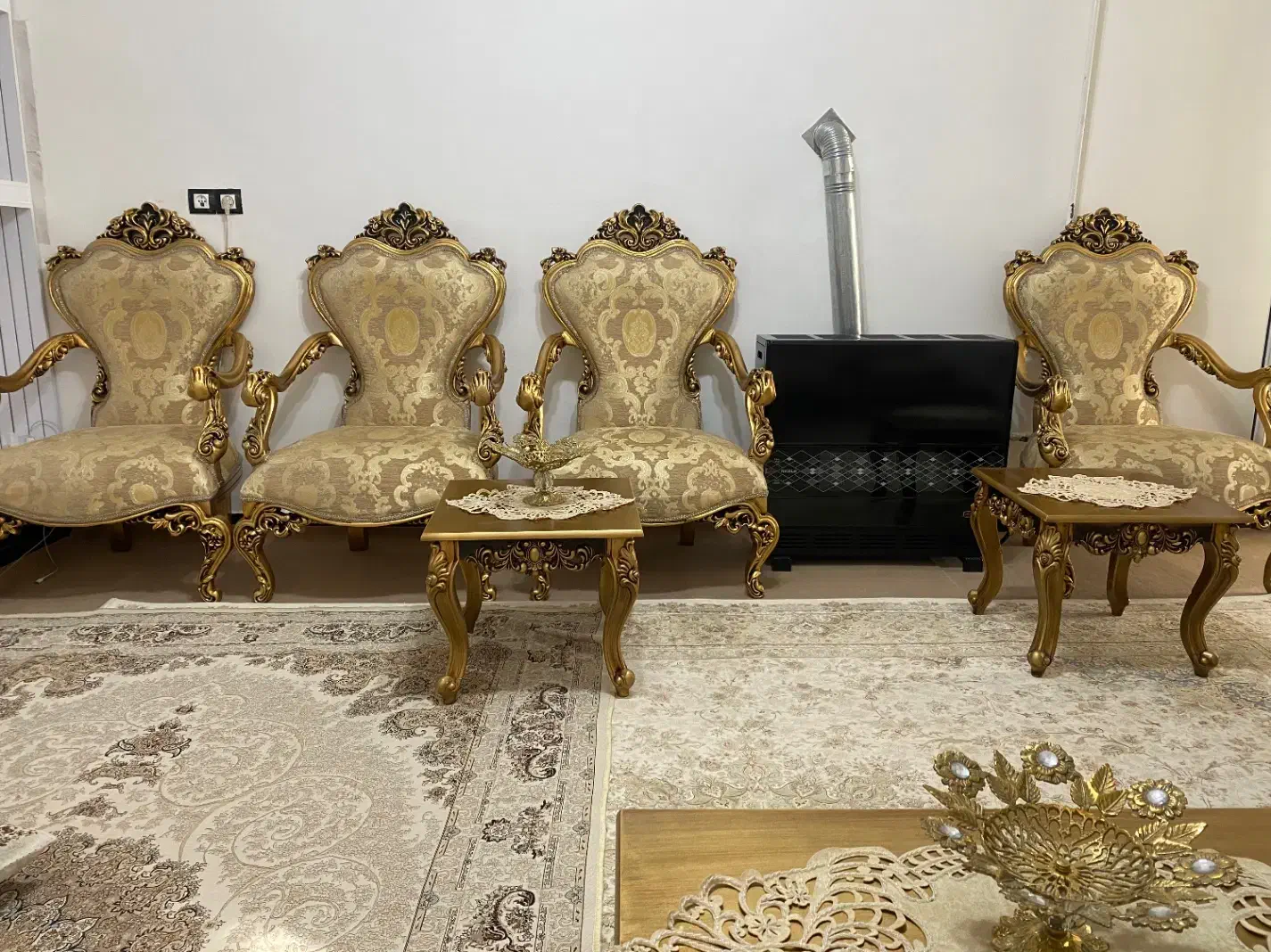 مبل ۹نفره سلطنتی|مبلمان خانگی و میز عسلی|بوکان, |دیوار