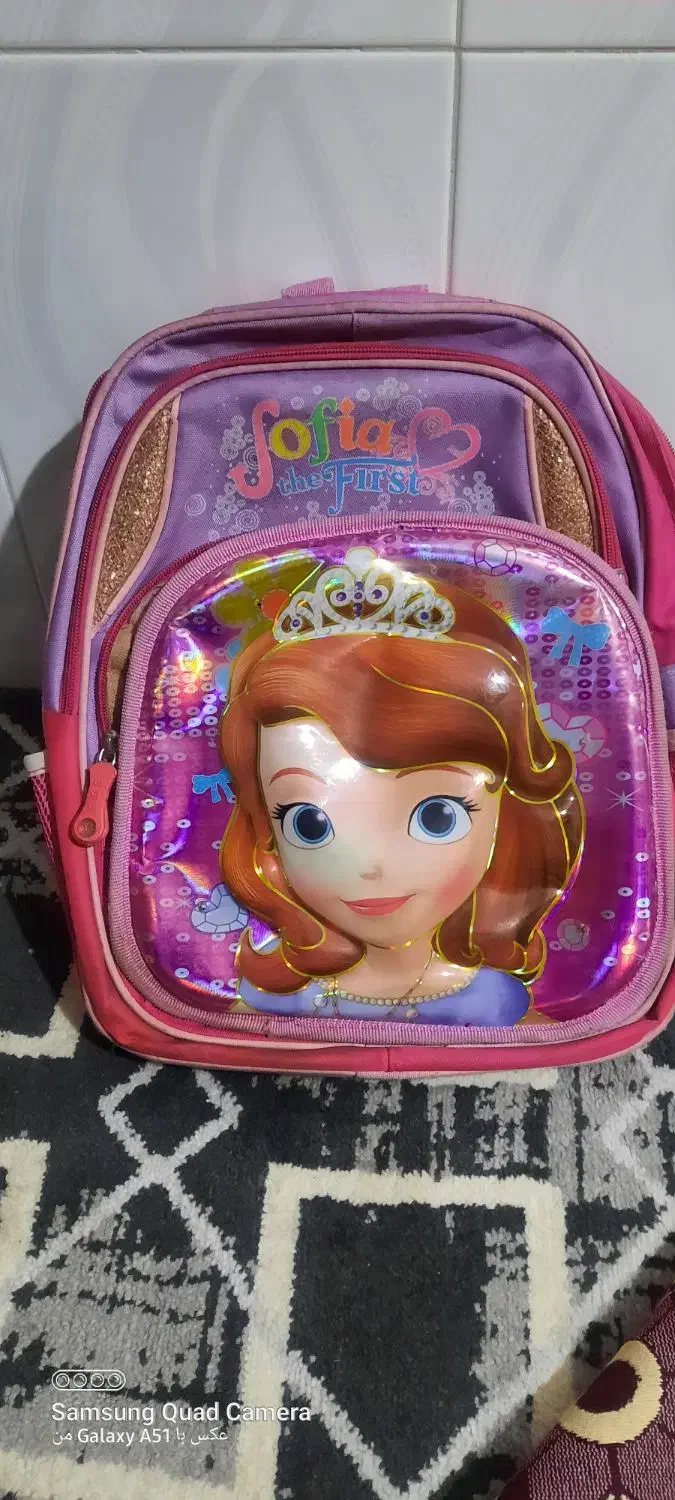 کیف مدرسه چراغدار|کیف، کفش، کمربند|گرگان, |دیوار