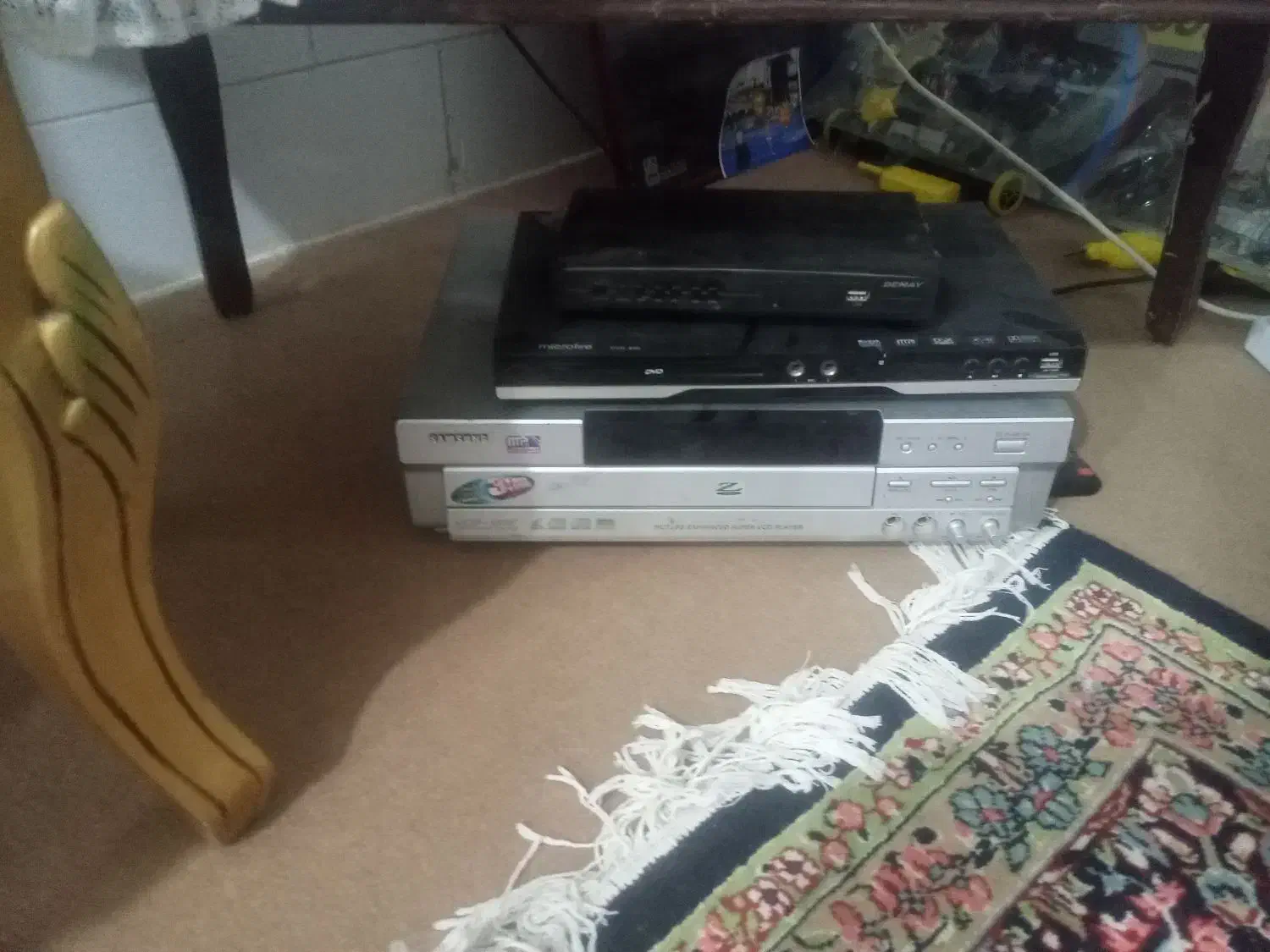 سه عدد دستگاه فروش فوری|پخشکننده DVD و ویدیو|حمیدیا, |دیوار