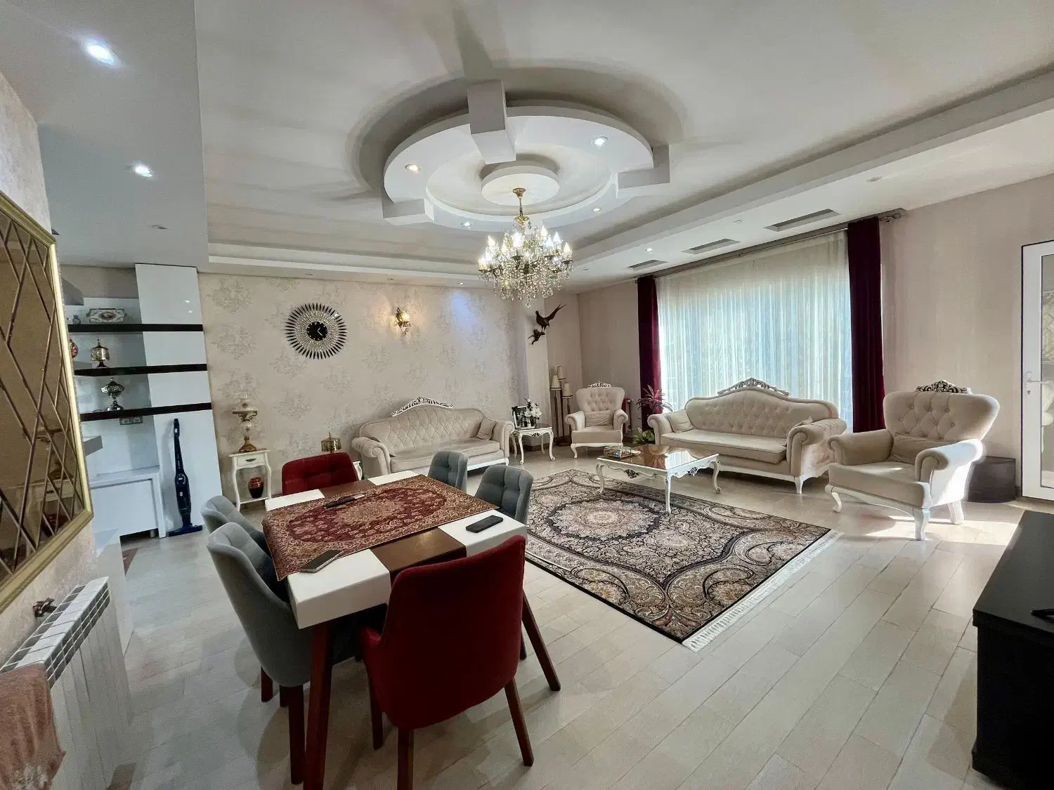 آپارتمان ۱۱۶ متر سند/معلم/تکواحدی/فول امکانات|فروش آپارتمان|رشت, معلم|دیوار