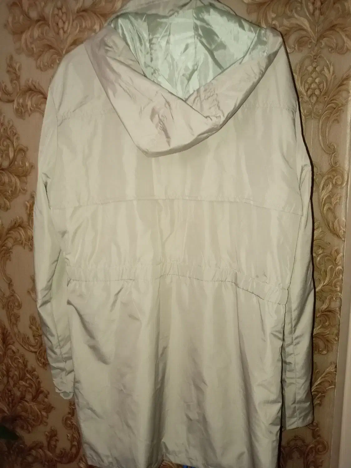 بارونی L. XL|لباس|اصفهان, شهرک ولیعصر|دیوار