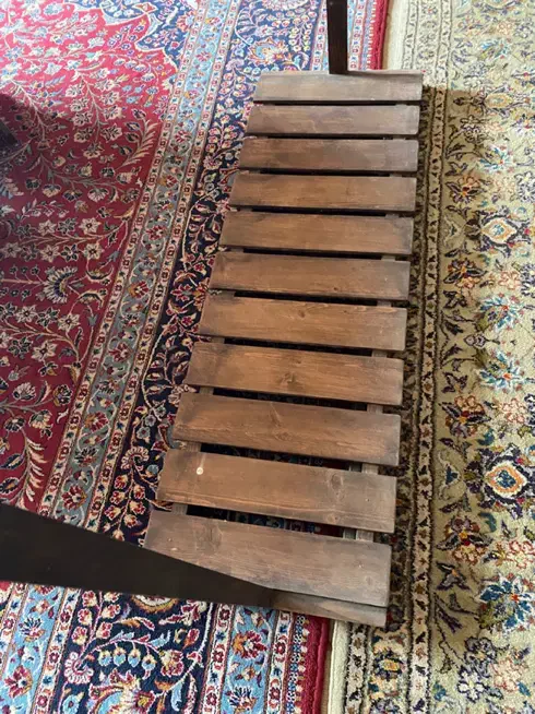 رگال چوبی فروشگاهی با طراحی خاص ، مناسب بوتیک مزون|فروشگاه و مغازه|نوشهر, |دیوار