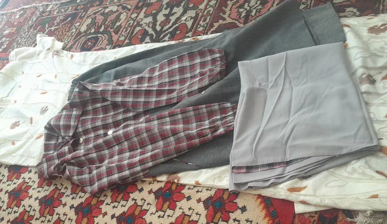 هدیه مانتو و فرم مدرسه دخترانه و پسرانه|لباس|اصفهان, جوزدان الیادران|دیوار