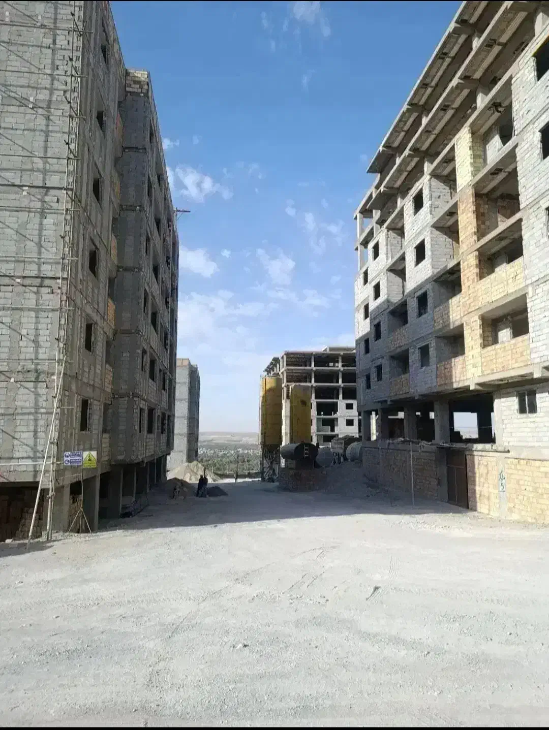 نفر فنی (جوشکار یا لوله کش)|استخدام معماری، عمران و ساختمانی|سهند, |دیوار