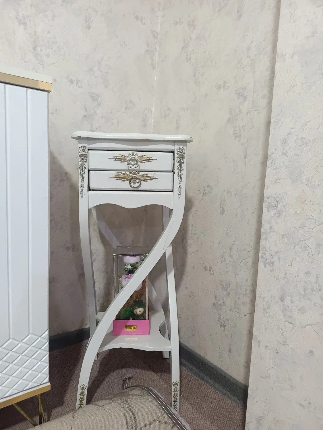 میزتلفن|میز تلفن|همدان, |دیوار