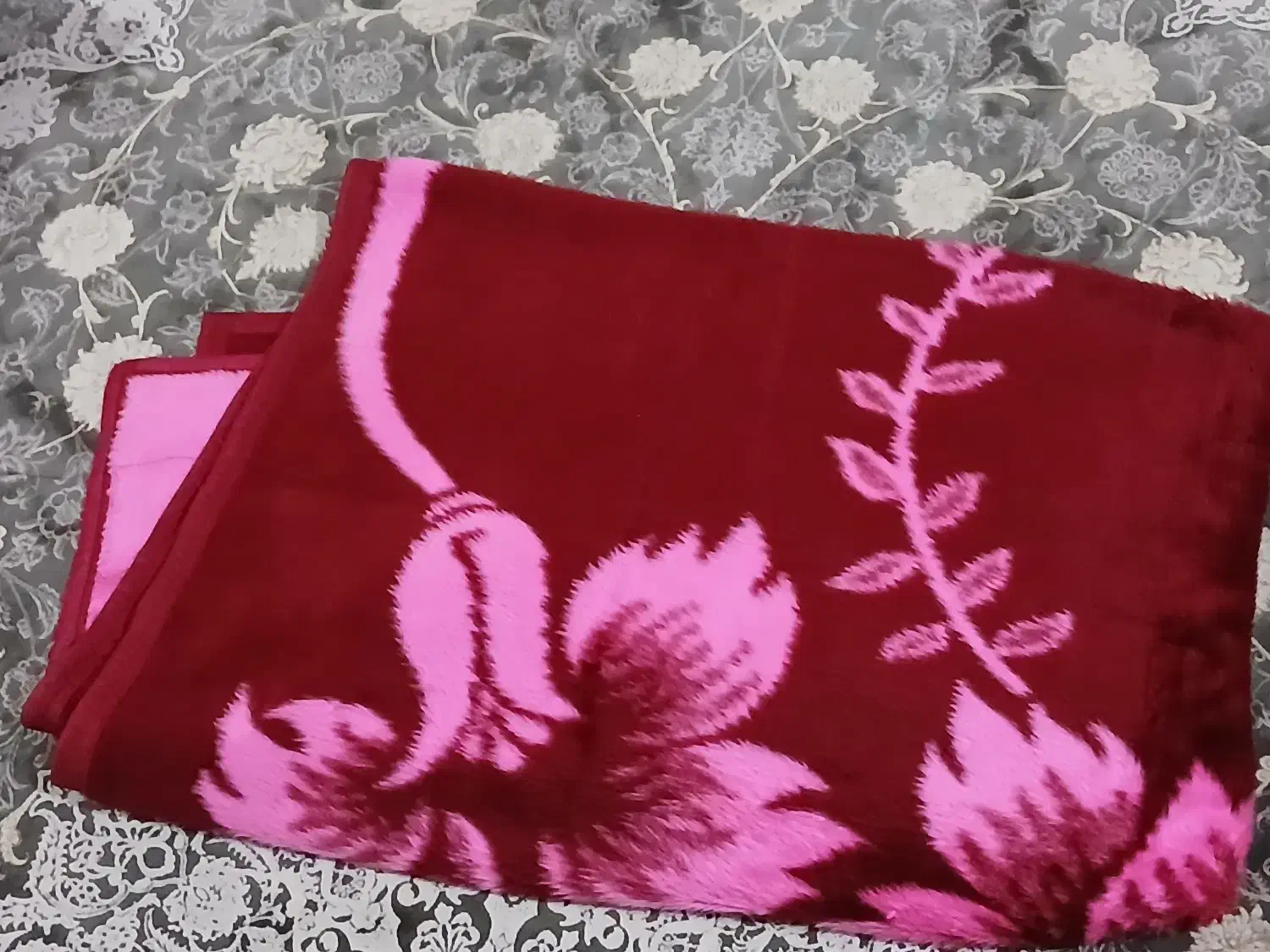 پتو|رختخواب، بالش، پتو|رشت, جهاد|دیوار