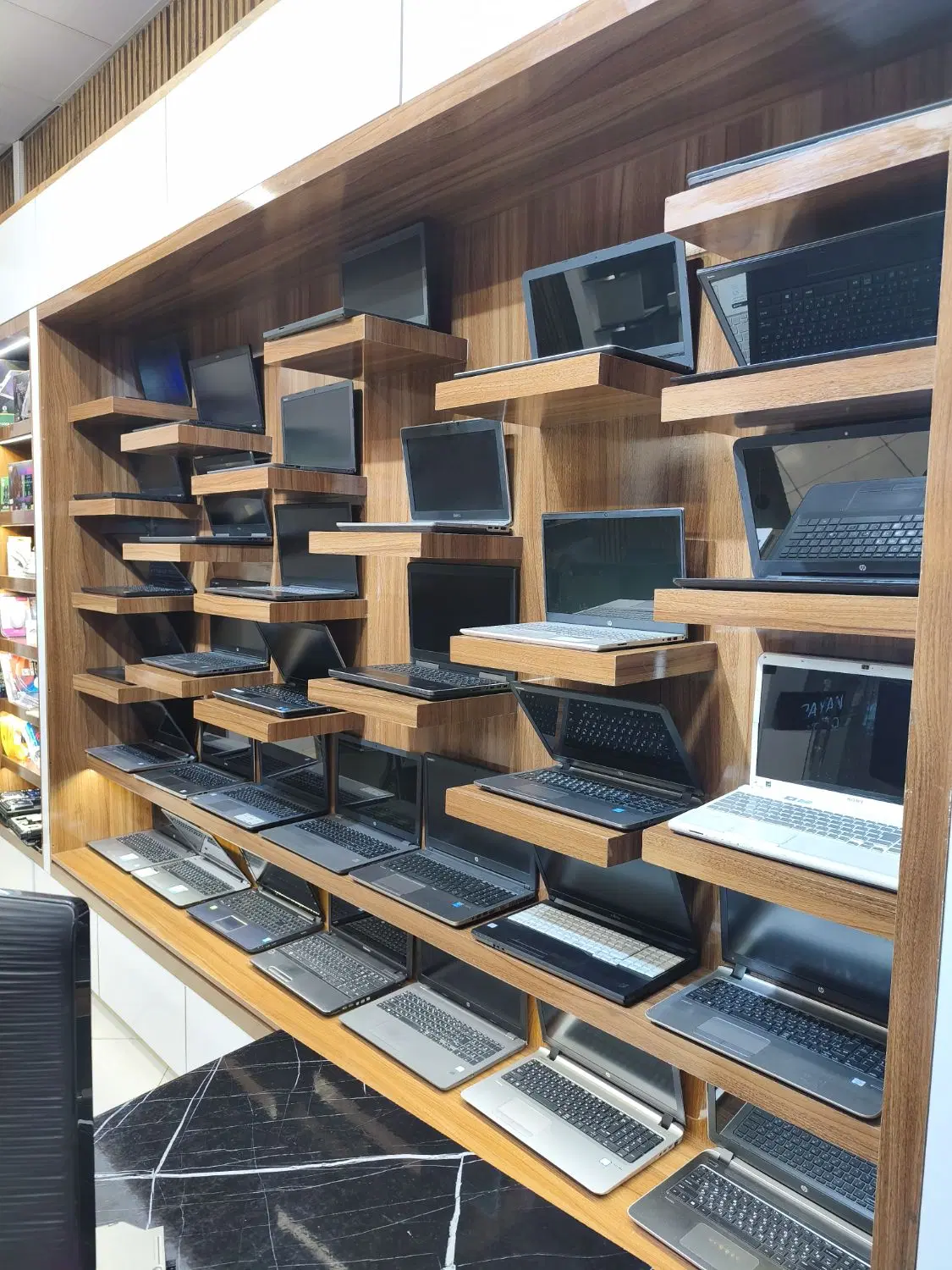 فروش لپ تاپ استوک( Dell)|رایانه همراه|مشهد, سپاد|دیوار