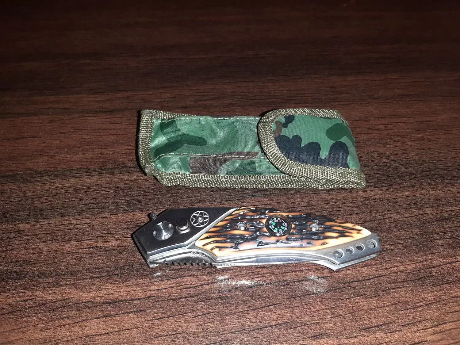 چاقو شکاری|کوهنوردی و کمپینگ|شیراز, لاله|دیوار