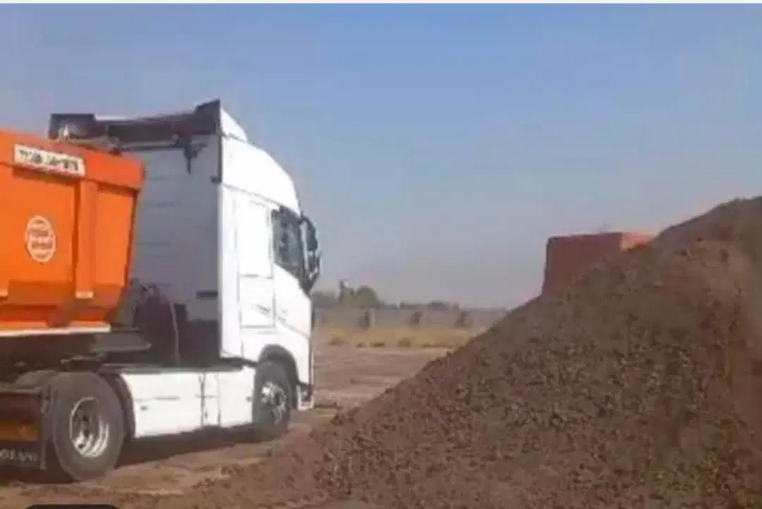 فروش کود مرغی تخم گزار و گوشتی سالنی|خدمات باغبانی و درختکاری|ساوه, |دیوار