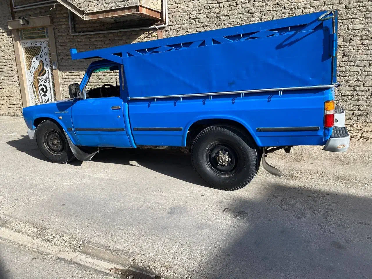 نیسان مدل ۹۴ تناژ پایین|خودرو سواری و وانت|قوچان, |دیوار