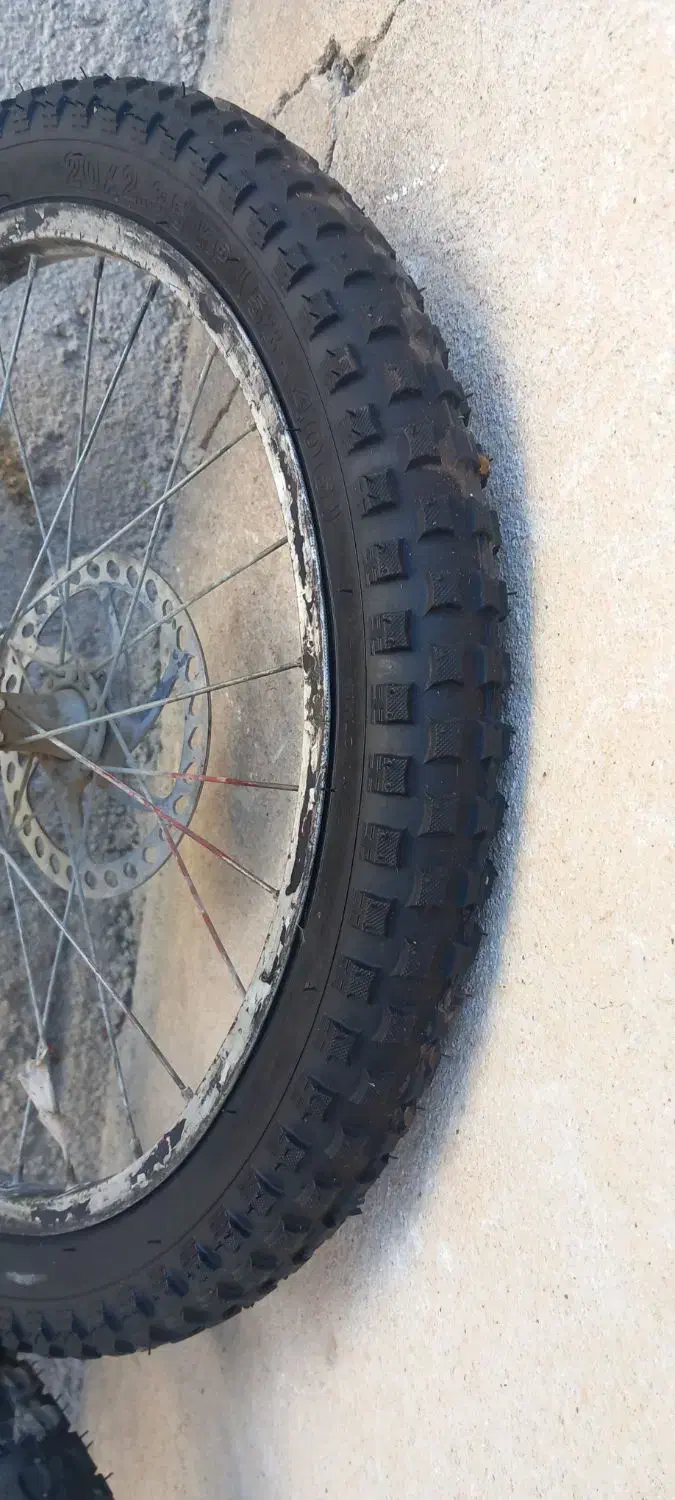 لاستیک دوچرخه ۲۰|دوچرخه، اسکیت، اسکوتر|اسلامشهر, چیچکلو|دیوار