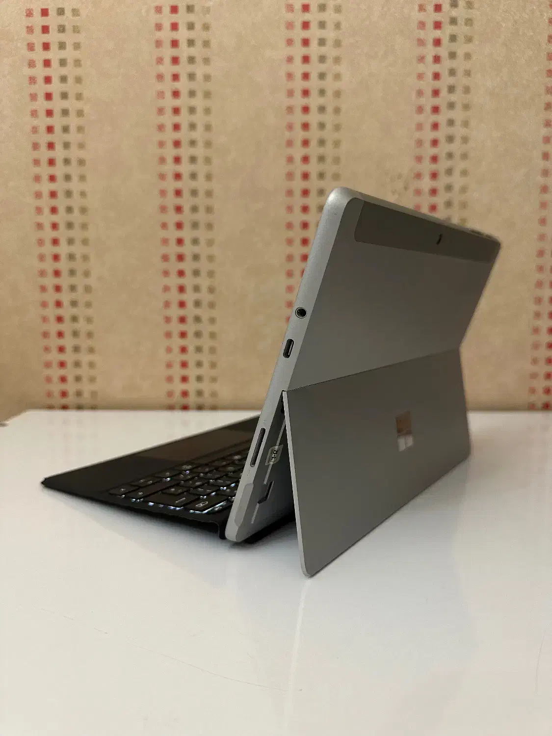 سرفیس پرو گو‌ Surface سیمکارتخور LTE|رایانه همراه|تهران, فردوس|دیوار