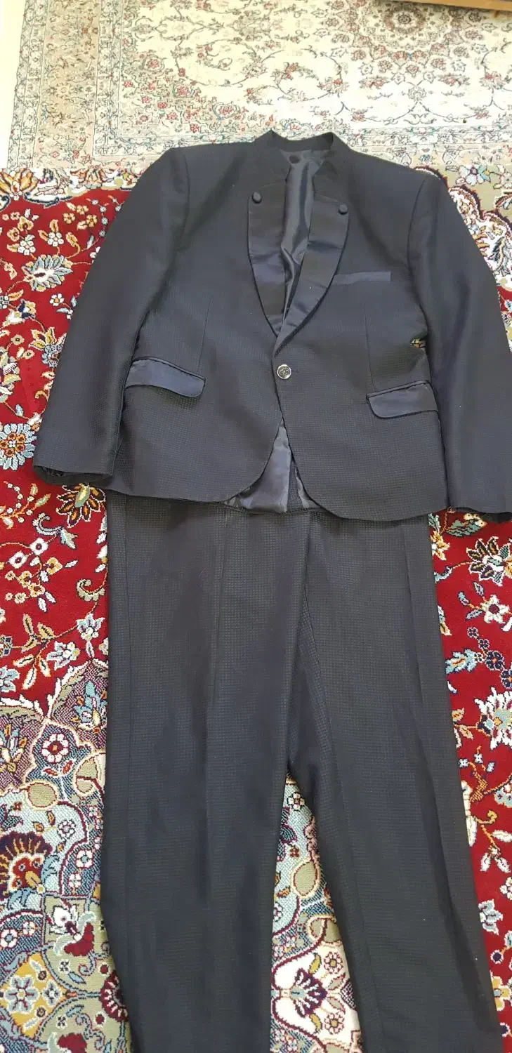 کتشلوا|لباس|رودهن, |دیوار