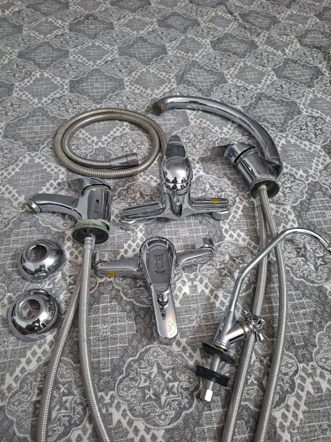 شیرالات کامل|مصالح و تجهیزات ساختمان|شیراز, کوشک میدان|دیوار