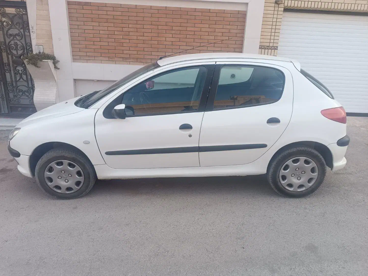 206سالم|خودرو سواری و وانت|میبد, |دیوار