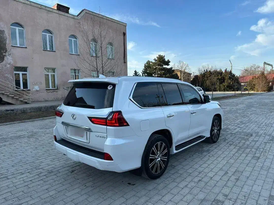 گذرموقت lx 570 /سند و‌کارت به نام/۱ سال ترددرایگان|خودرو سواری و وانت|تهران, جردن|دیوار