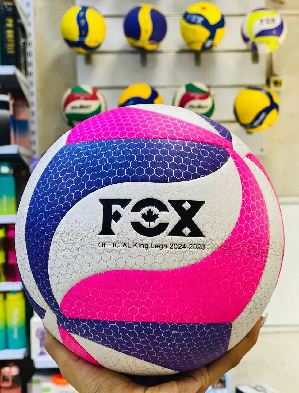 توپ والیبال مولتن و فاکس طرح زنبوری به همراه هدیه|ورزشهای توپی|تهران, افسریه شمالی|دیوار