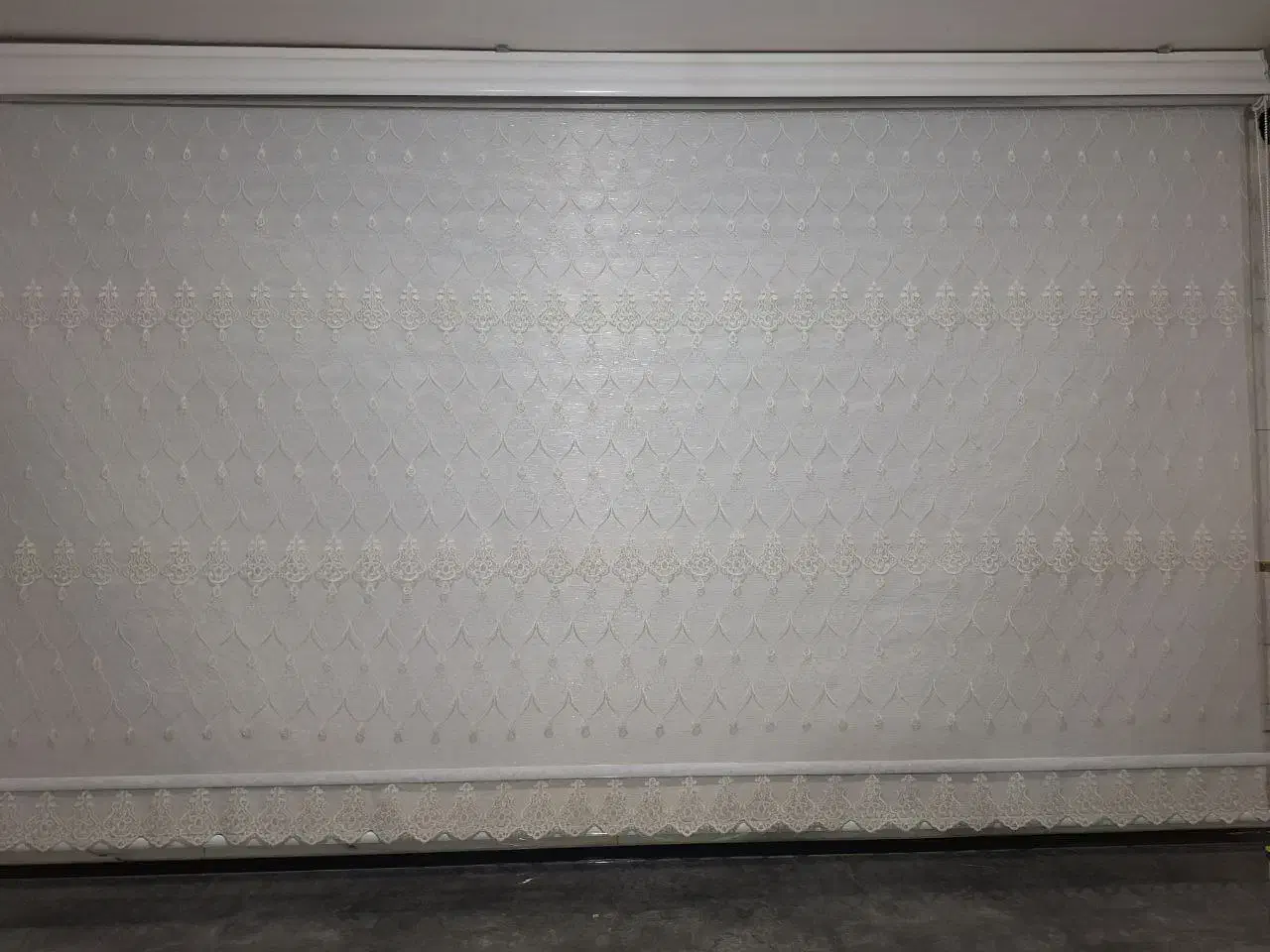 پرده زبرا|پرده، رانر، رومیزی|اسلامشهر, شهرک لاله|دیوار