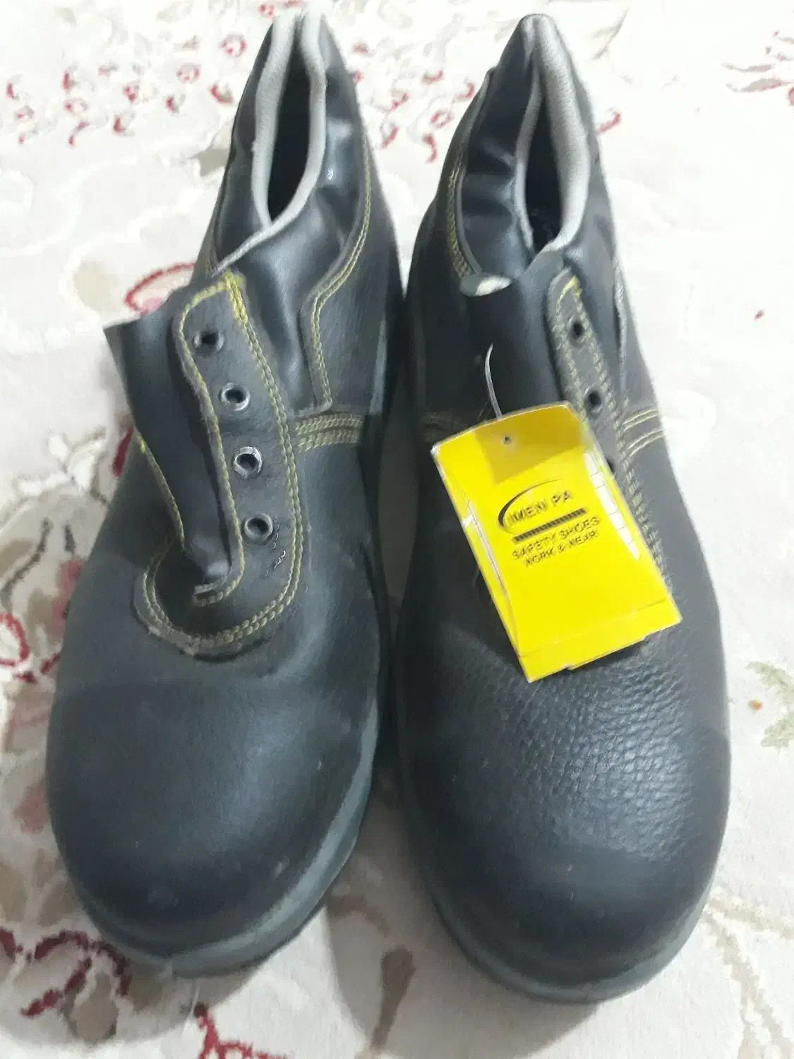 کفش ایمنی درجه یک|کیف، کفش، کمربند|شاهینشهر, حافظ شمالی|دیوار