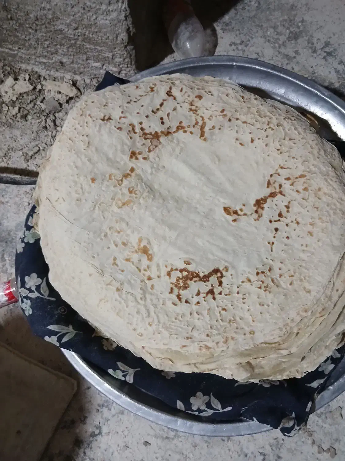 نان محلی تیری|خوردنی و آشامیدنی|زرین دشت (فارس), |دیوار