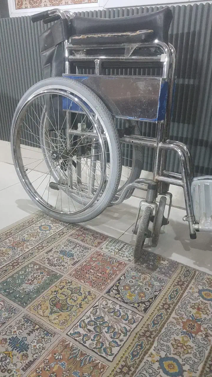 ویلچرکاملن سالم ارزان برایه استفاده|آرایشی، بهداشتی، درمانی|شیراز, شاهچراغ|دیوار