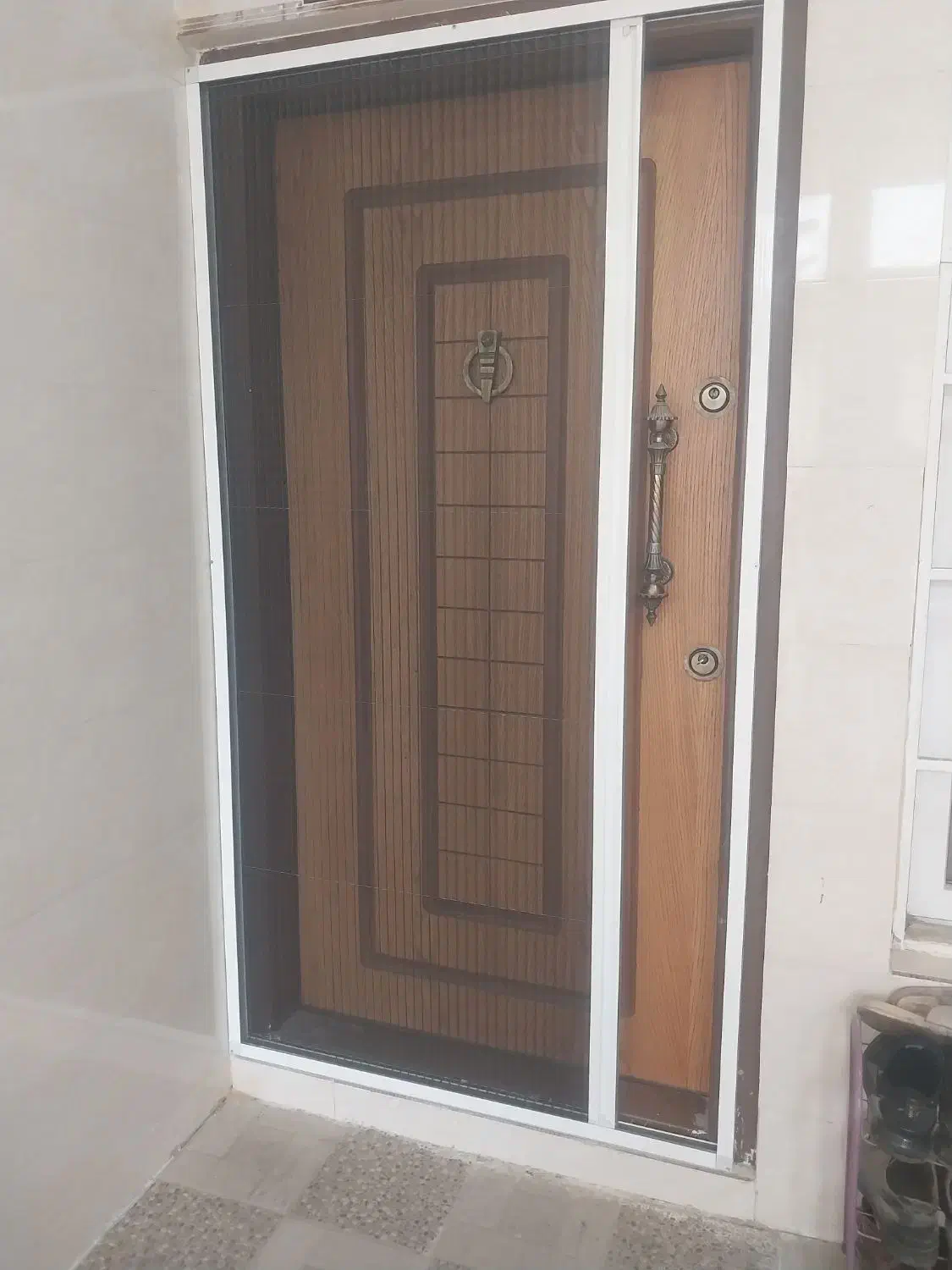 ساخت ونصب توریهای پلیسه کشویی|خدمات پیشه و مهارت|دزفول, |دیوار