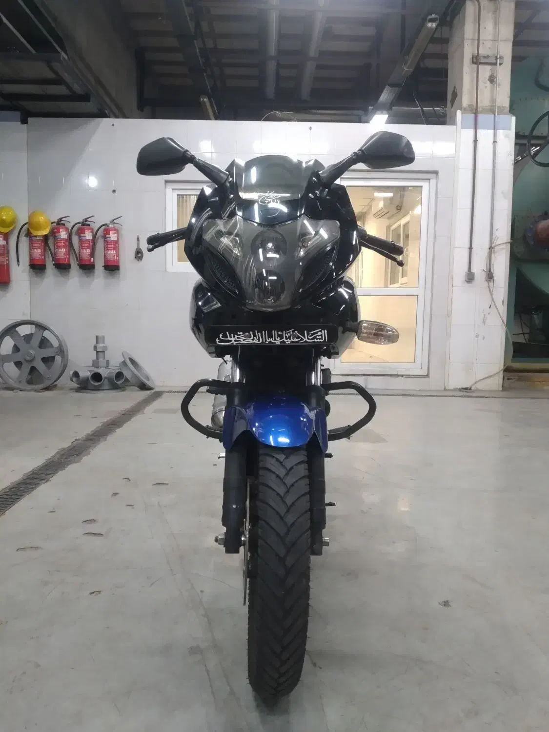 پالس 220 مدل 95 کم کار کارمندی|موتورسیکلت|تهران, گلچین|دیوار