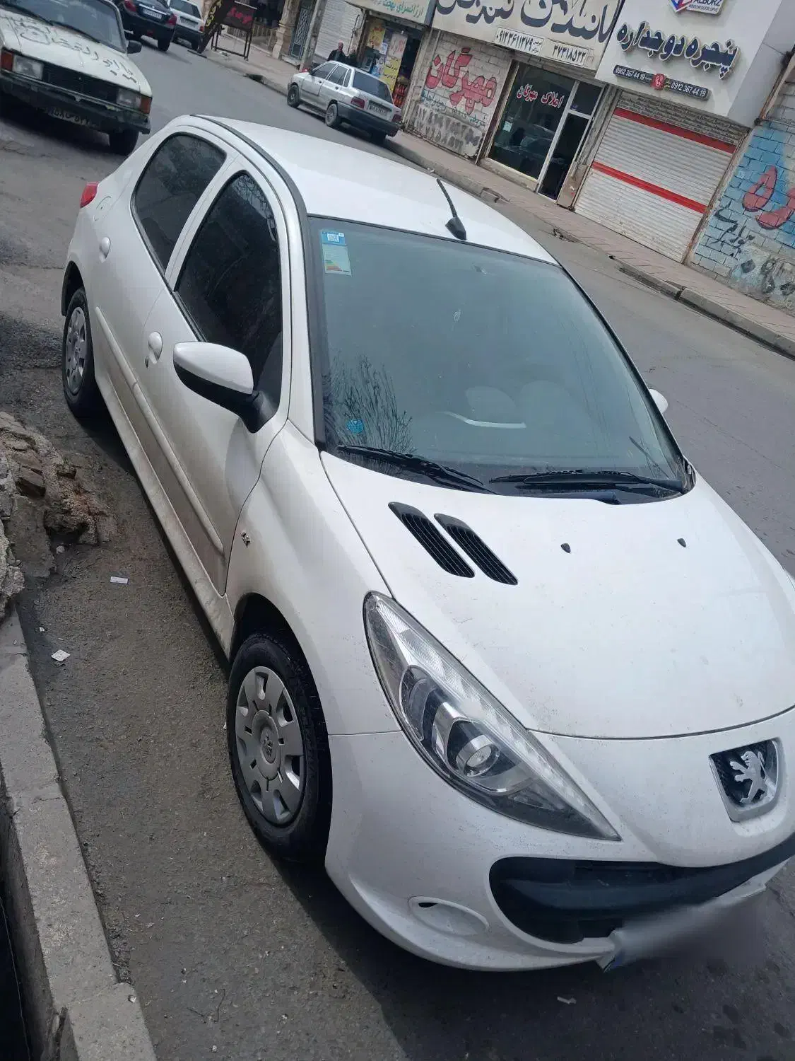 پژو ۲۰۷ مدل ۱۴۰۲|خودرو سواری و وانت|ماهدشت, |دیوار