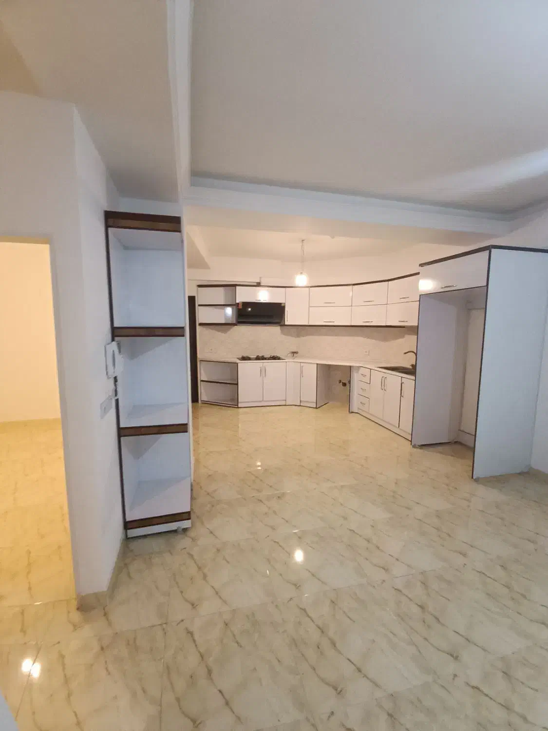 فروش آپارتمان رادیودریا 105متری|فروش آپارتمان|چالوس, |دیوار