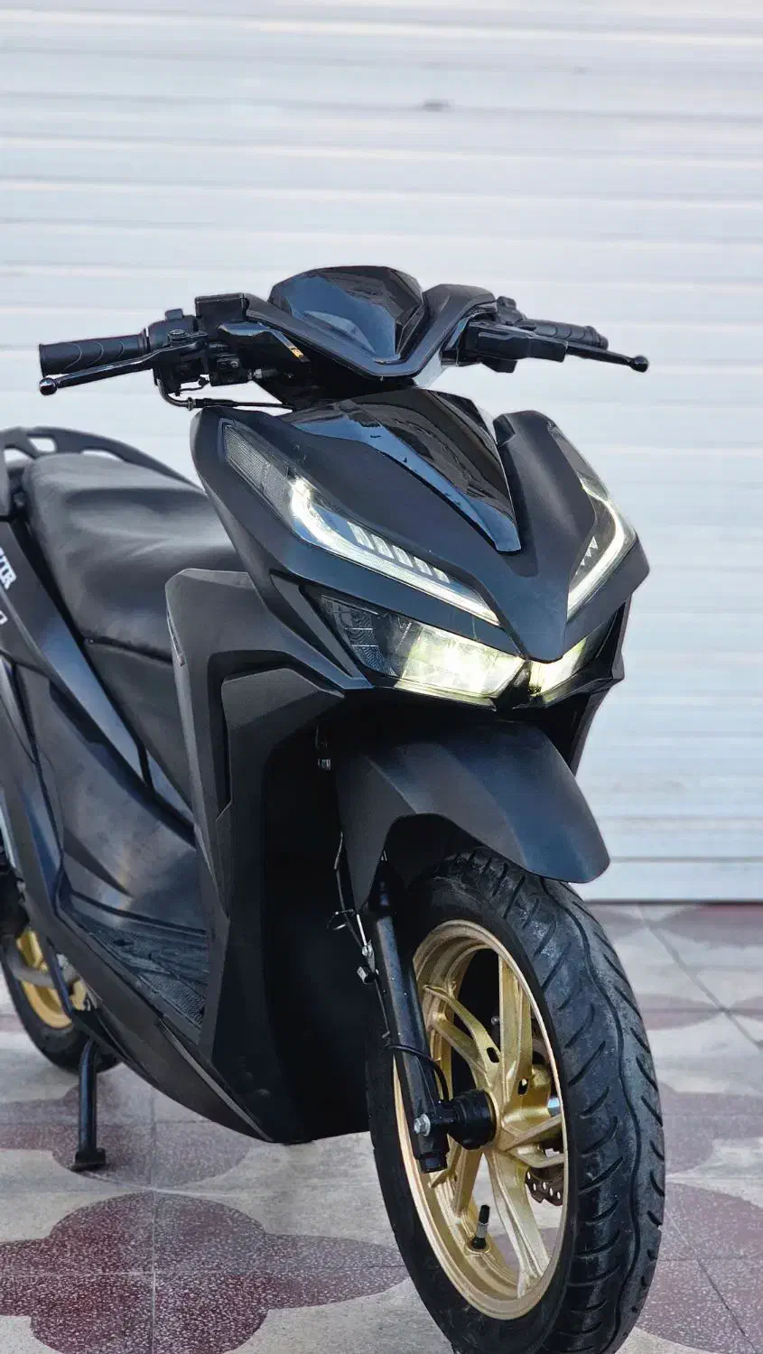 کلیک۱۴۰۰|موتورسیکلت|شیراز, تحویلی|دیوار